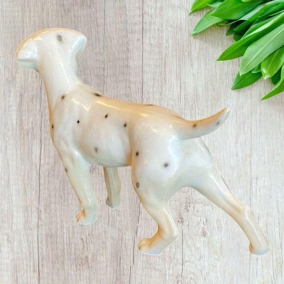 Vintage Dalmatian Dog Ceramic Figurine Made in Japan Tail Up Sweet Face - Picture 3 of 10